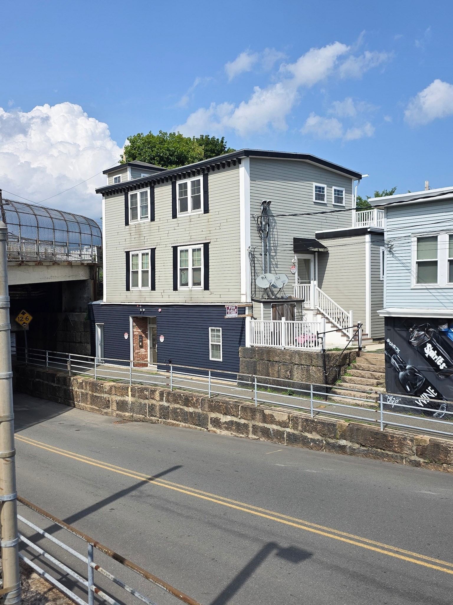 213 Burrill St, Swampscott, MA 01907 - Image 2