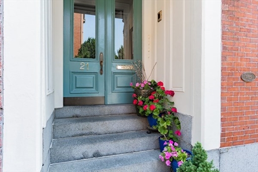 21 Harvard St, Apt 4