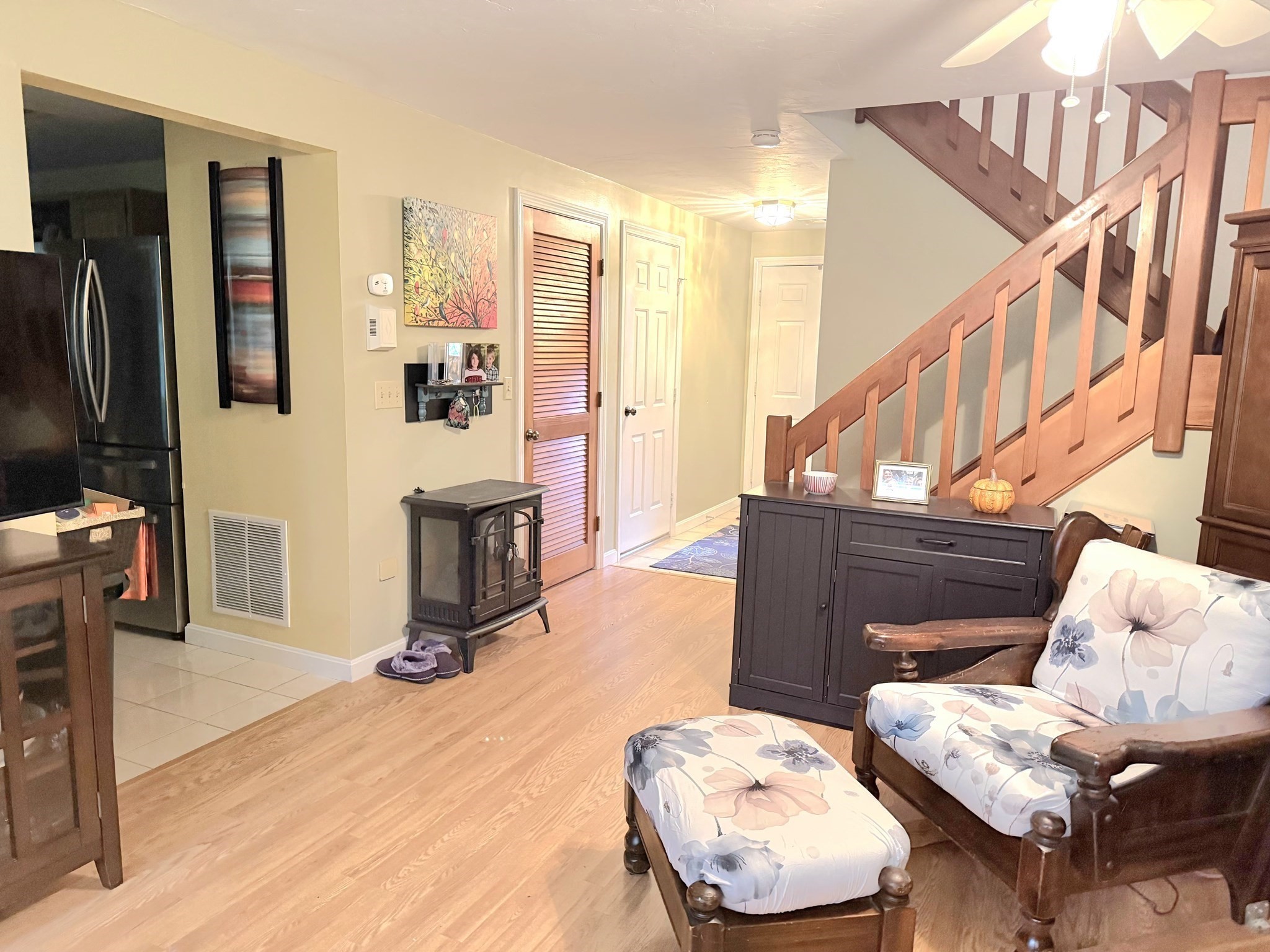 401 Ridgefield Cir Unit 401D, Clinton, MA 01510 - Image 4