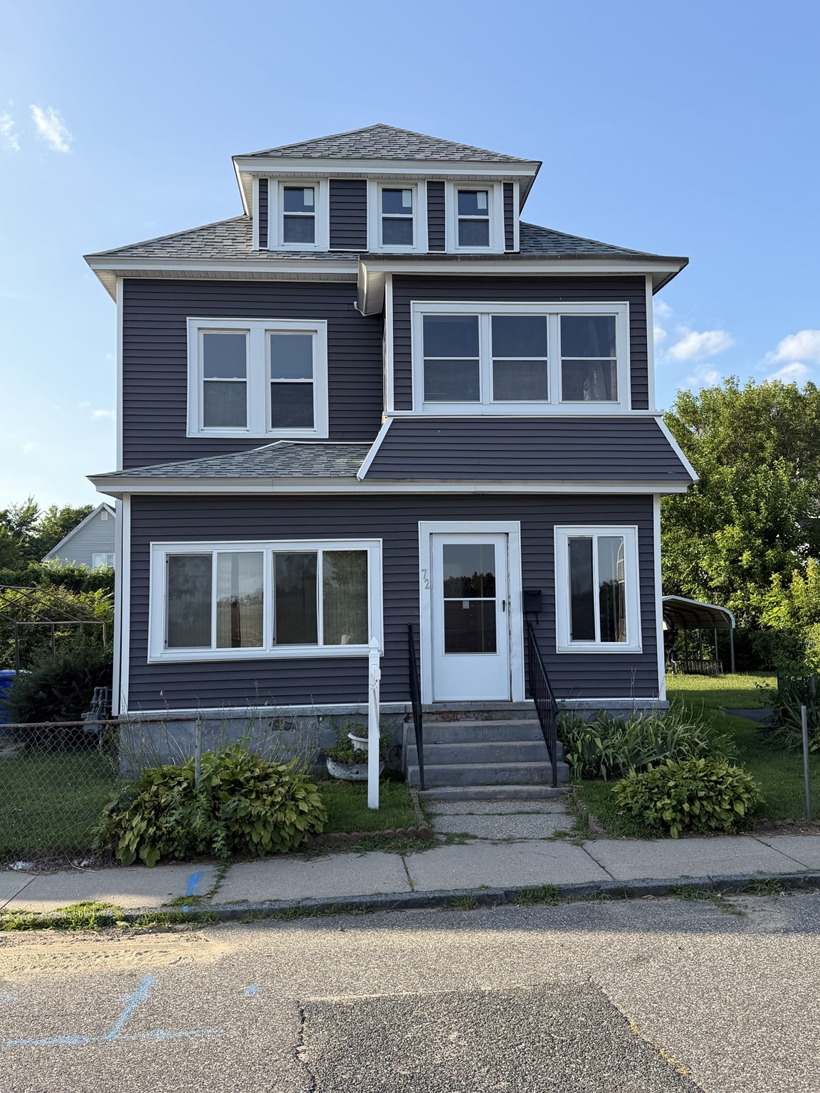 72 Melrose, Springfield, MA 01109