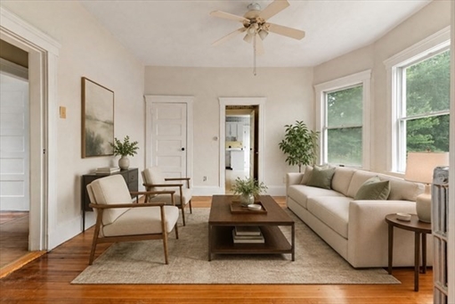 35 Heron St, Apt 1