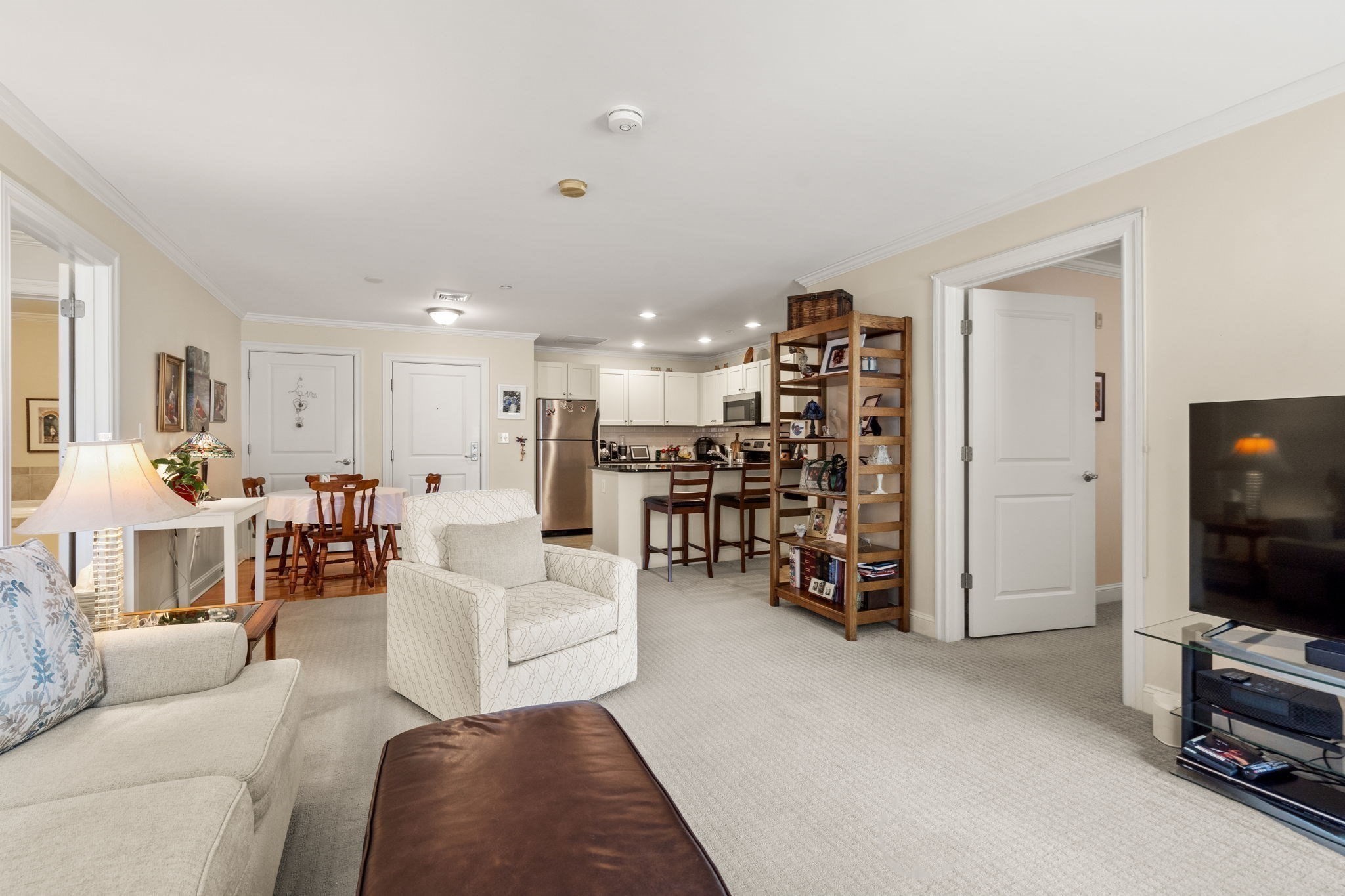 8 Crowninshield St Unit 212, Peabody, MA 01960 - Image 9