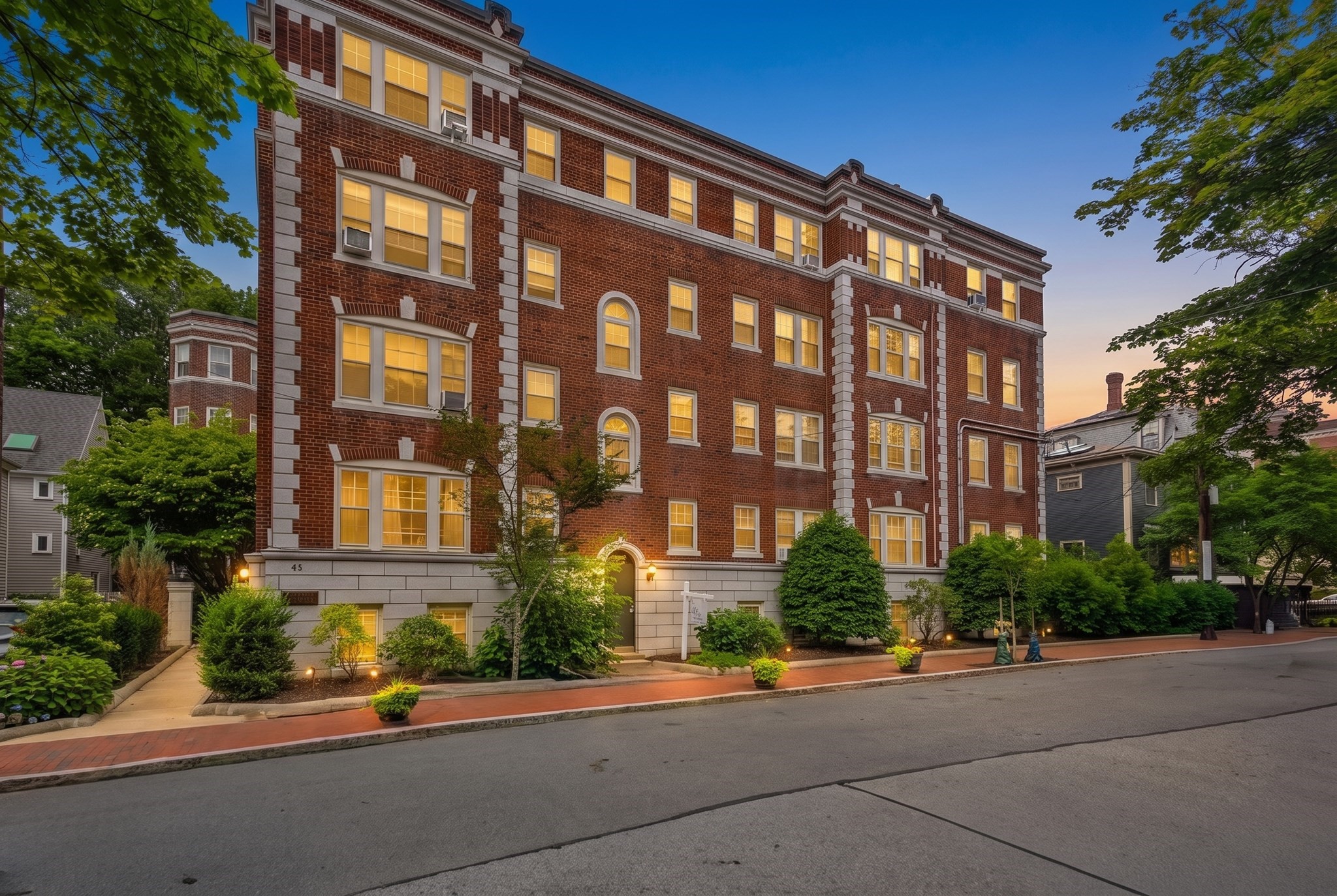 41 Bowdoin Street Unit 25, Cambridge, MA 02138