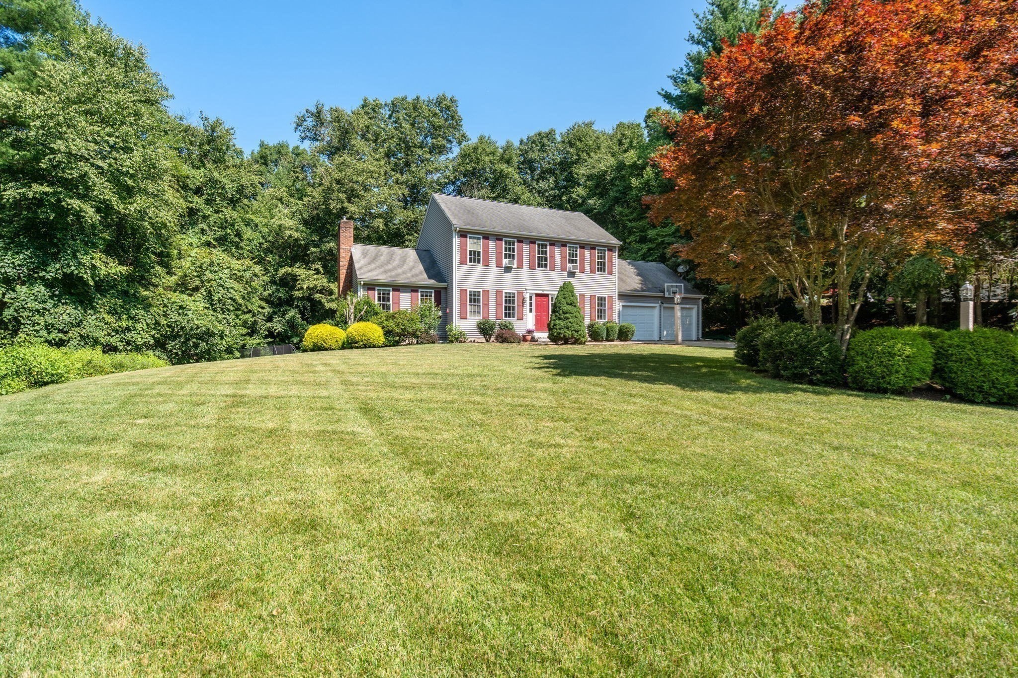 75 Connor Pass, Uxbridge, MA 01569