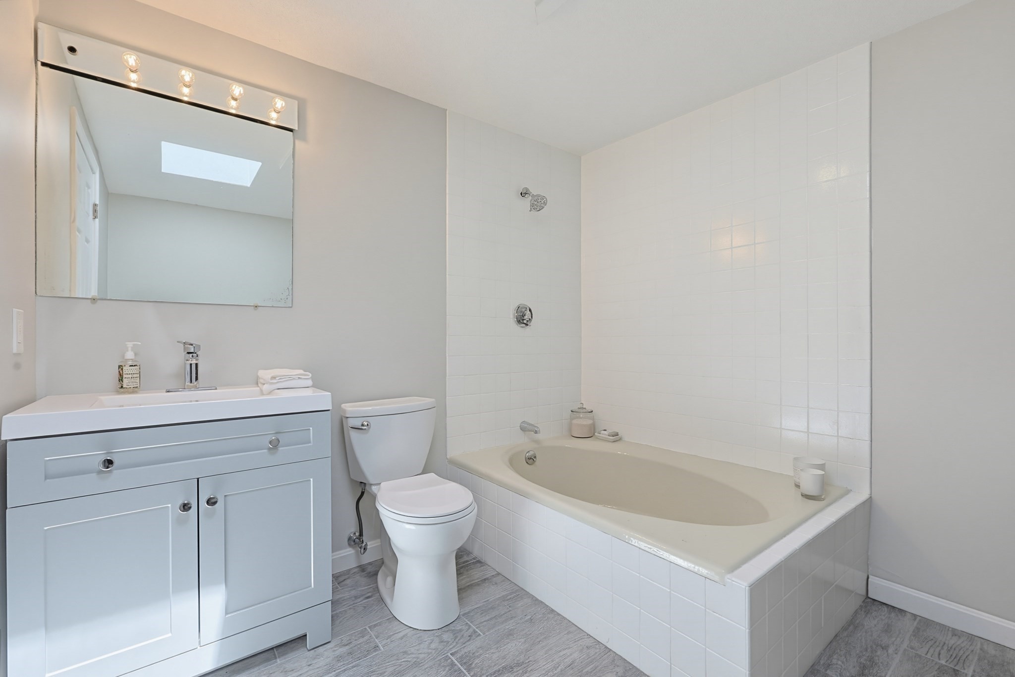 16 Valiant Way Unit 16, Salem, MA 01970 - Image 27