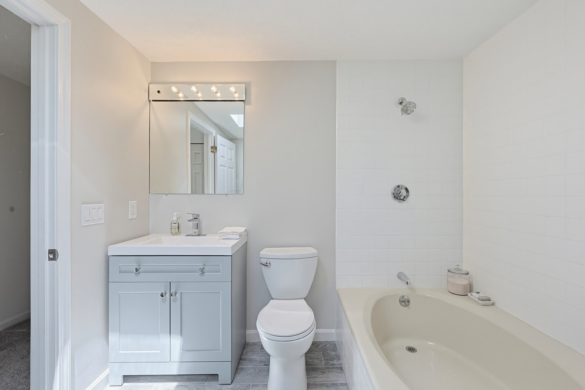 16 Valiant Way Unit 16, Salem, MA 01970 - Image 28