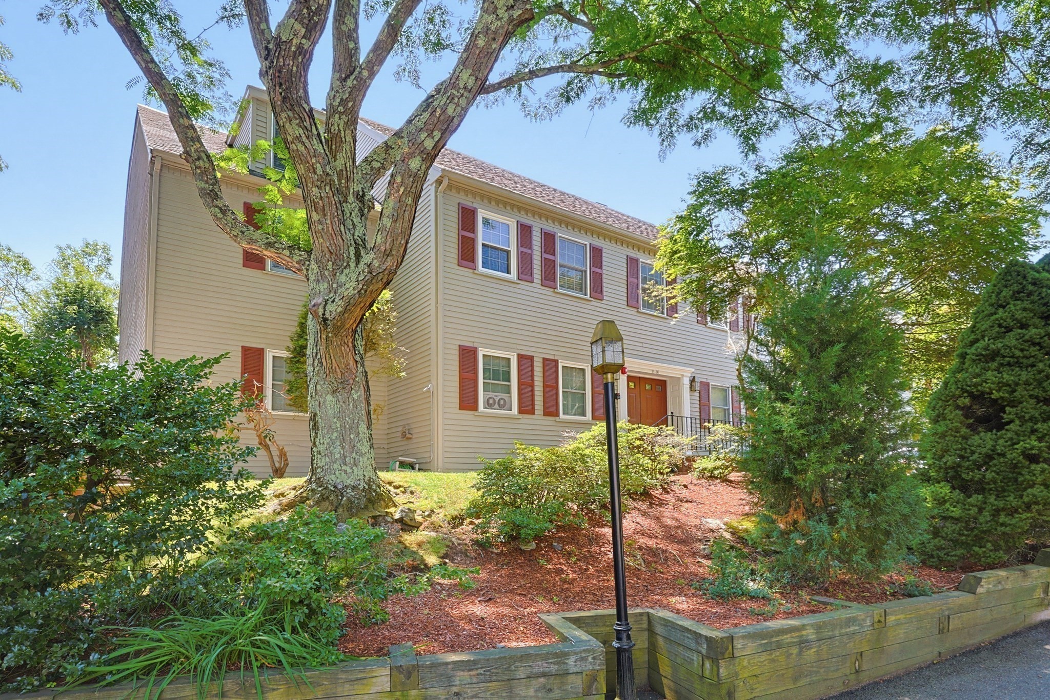 16 Valiant Way Unit 16, Salem, MA 01970 - Image 32