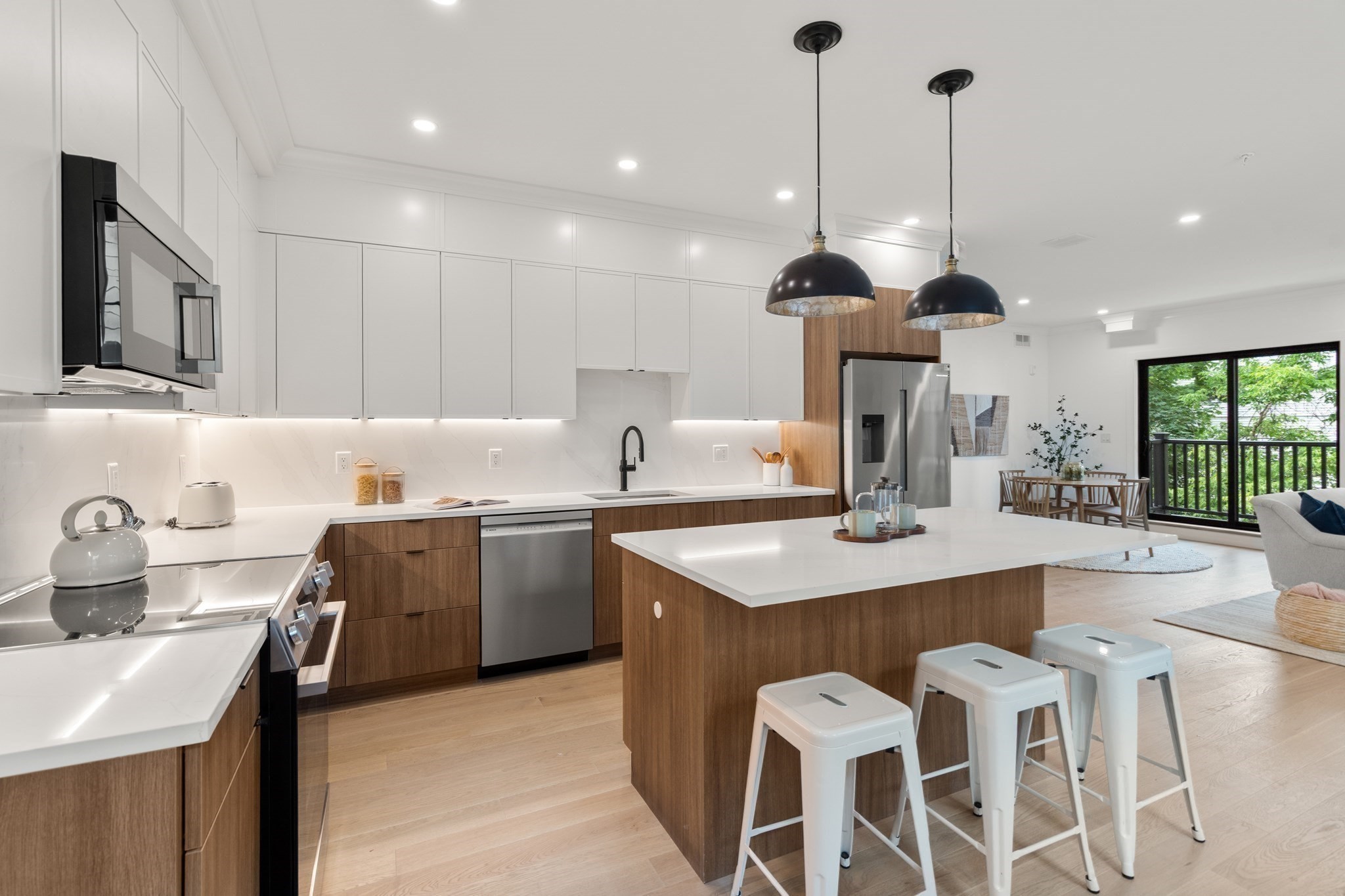 228 Washington Street Unit 4, Brighton, Boston, MA 02135