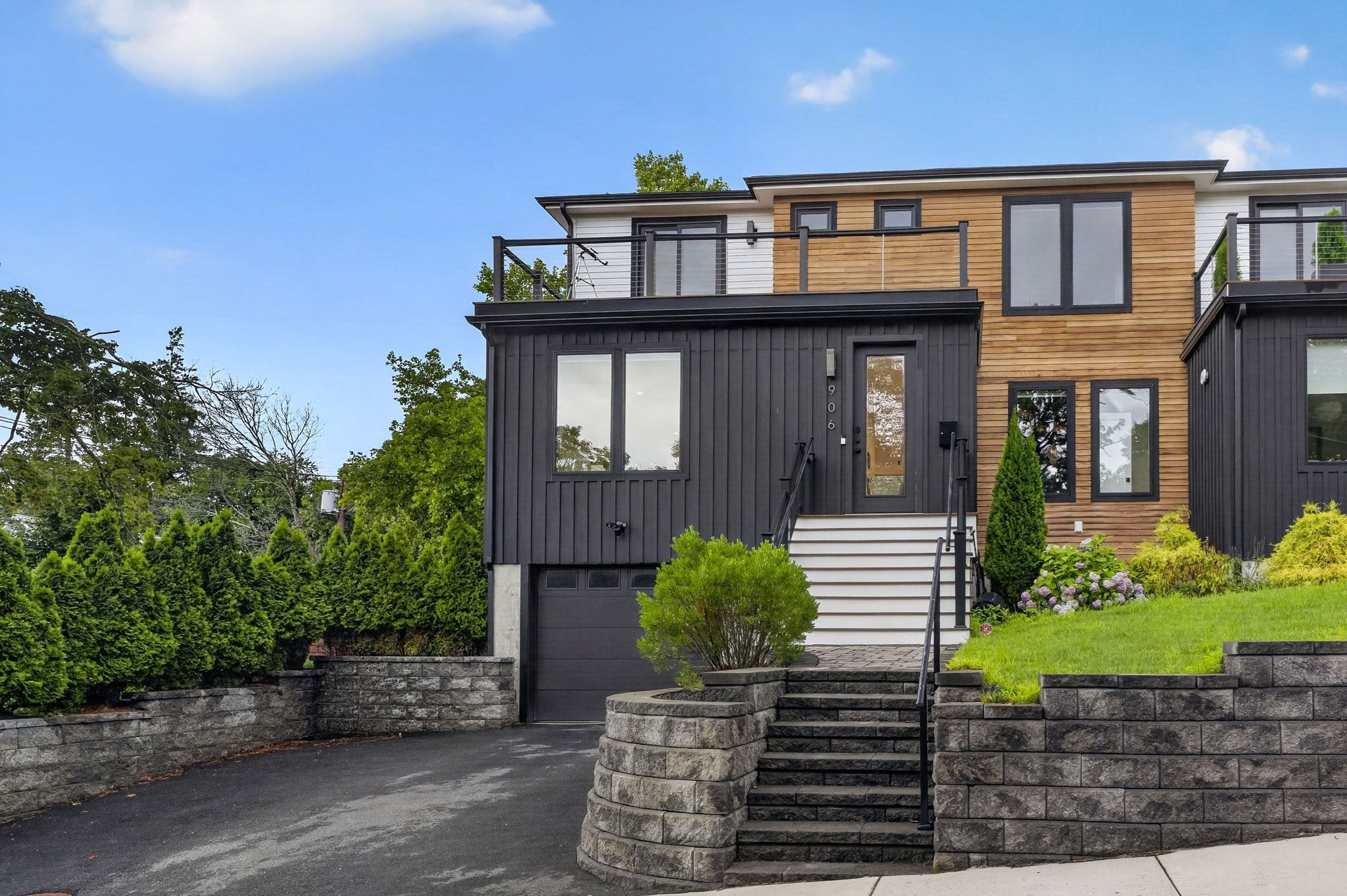 906 Chestnut Street Unit 906, Newton, MA 02468