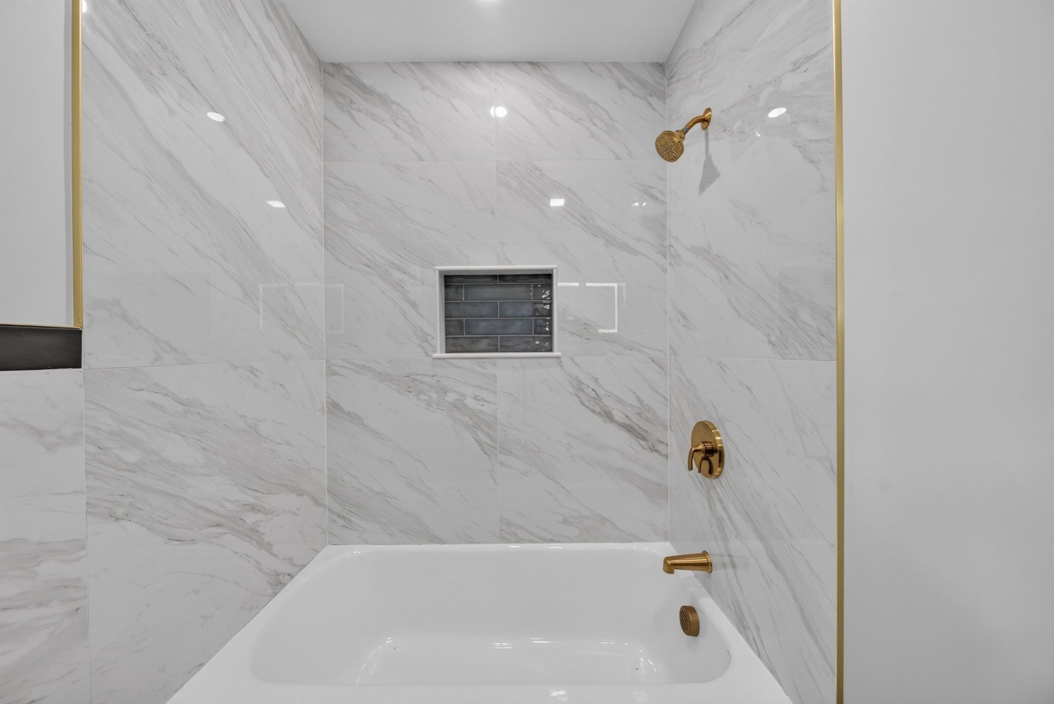 8 Everett St, Wakefield, MA 01880 - Image 11