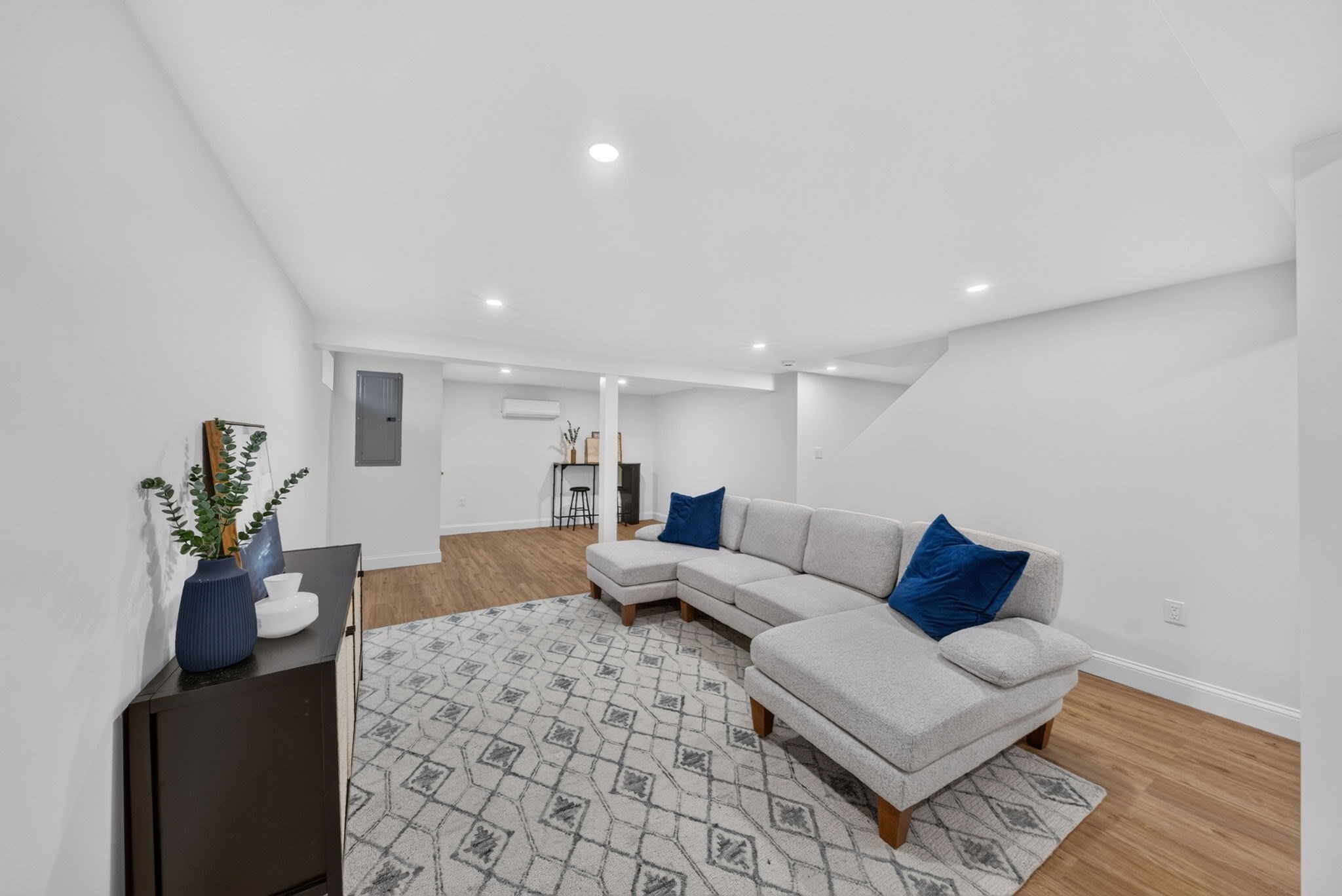 8 Everett St, Wakefield, MA 01880 - Image 16