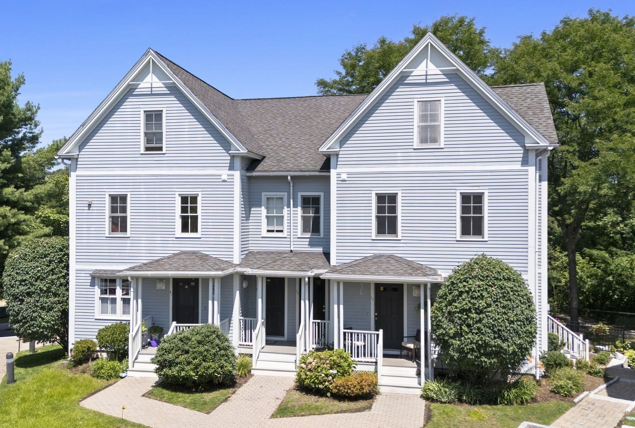 19 Russell Pl Unit 19, Arlington, MA 02474
