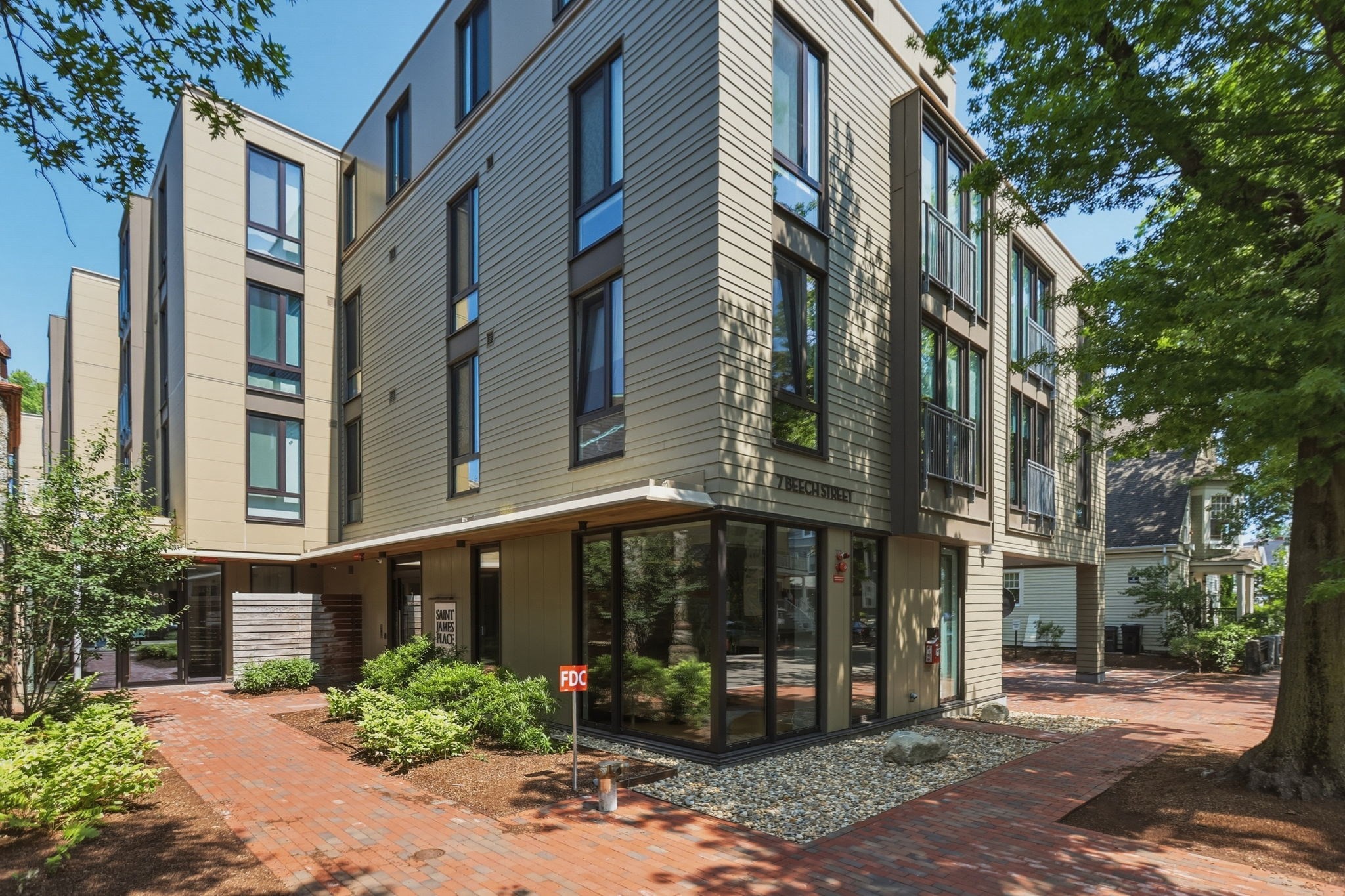 7 Beech St Unit 219, Cambridge, MA 02140