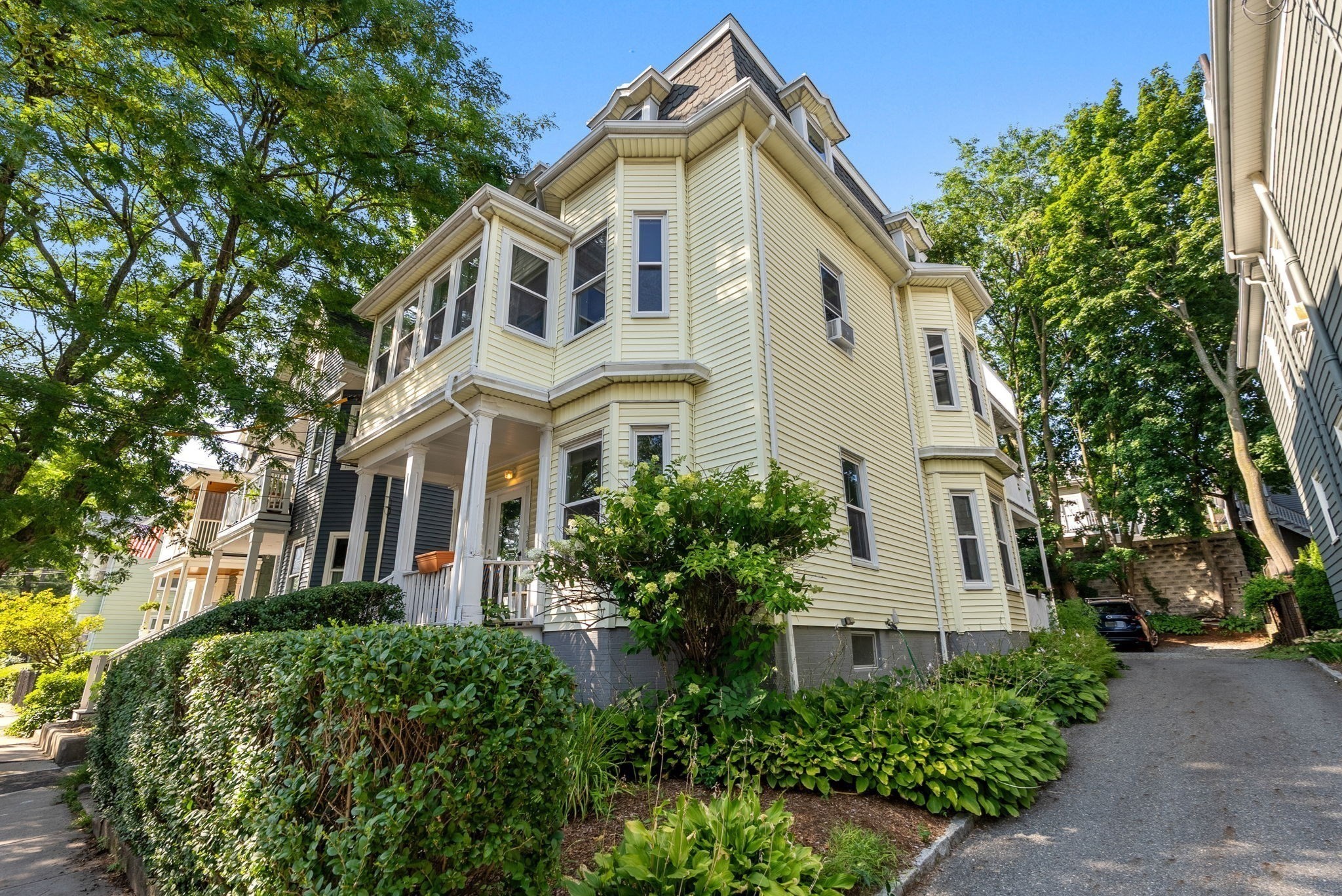 137 Morrison Ave, Somerville, MA 02144