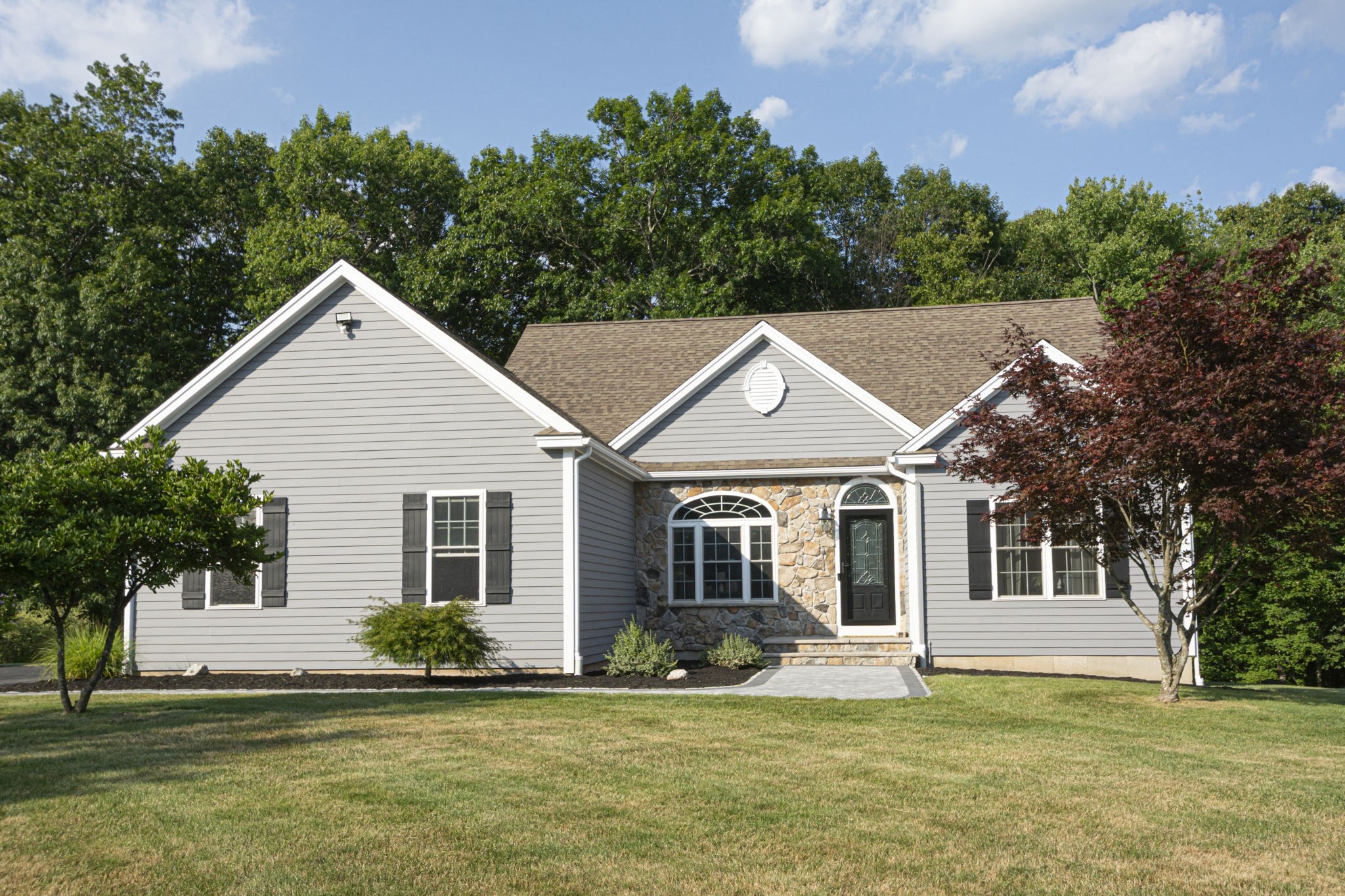 258 Nicholas Dr, Lancaster, MA 01523