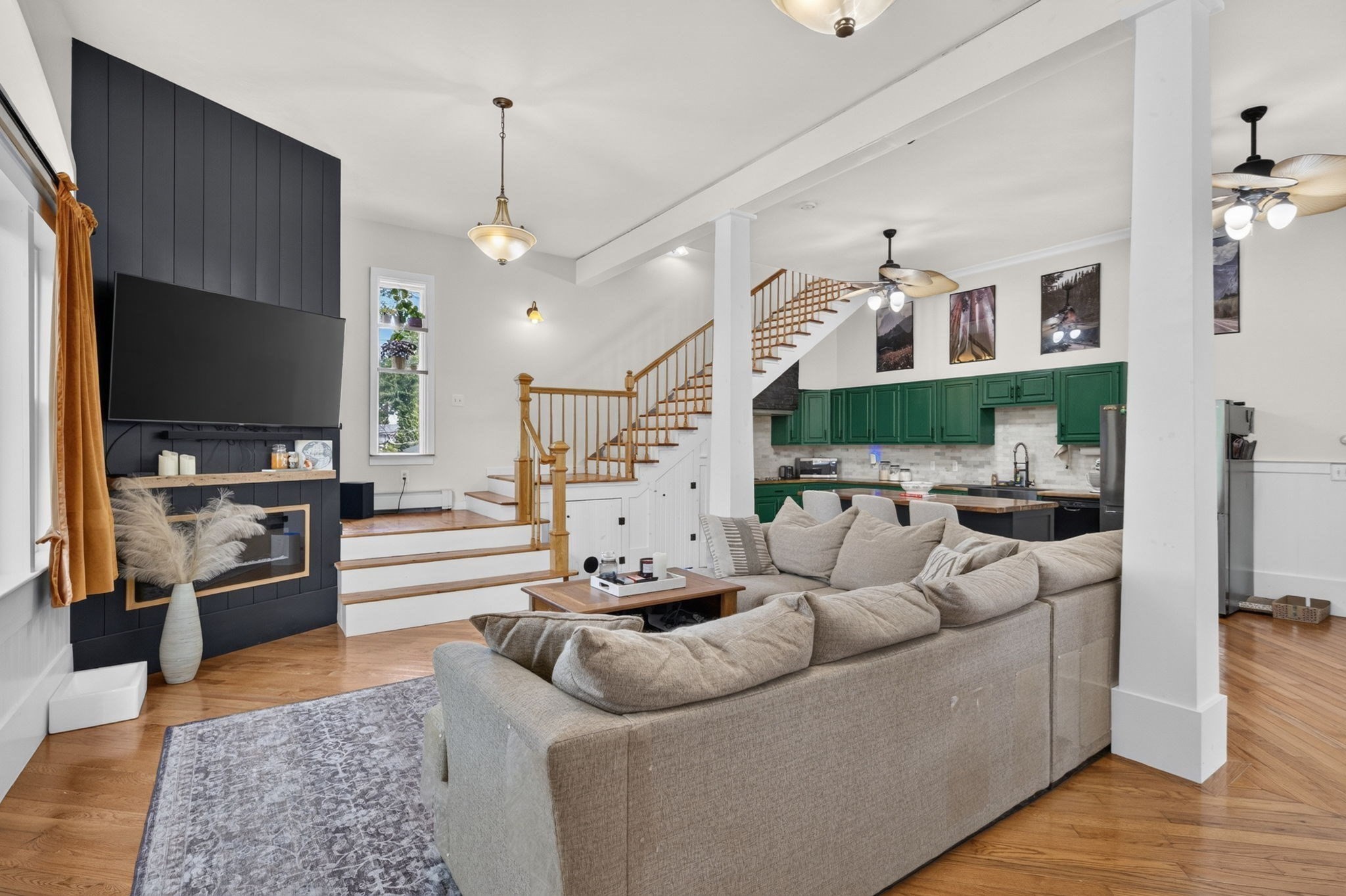 24 Mayflower Drive, Plymouth, MA 02360