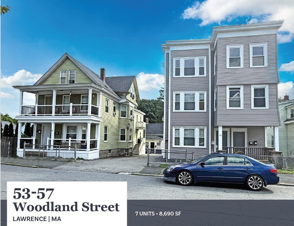 53 Woodland St, Lawrence, MA 01841