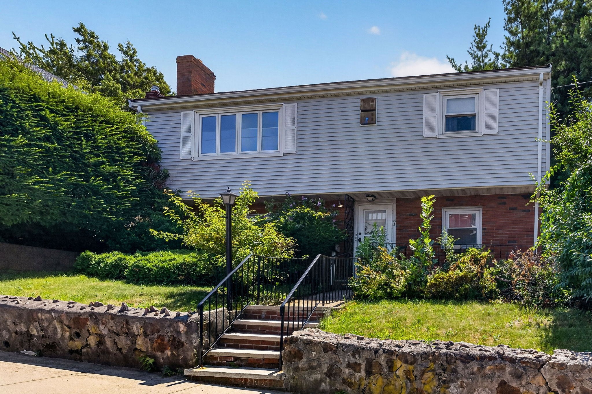 7 Franklin Ave, Revere, MA 02151
