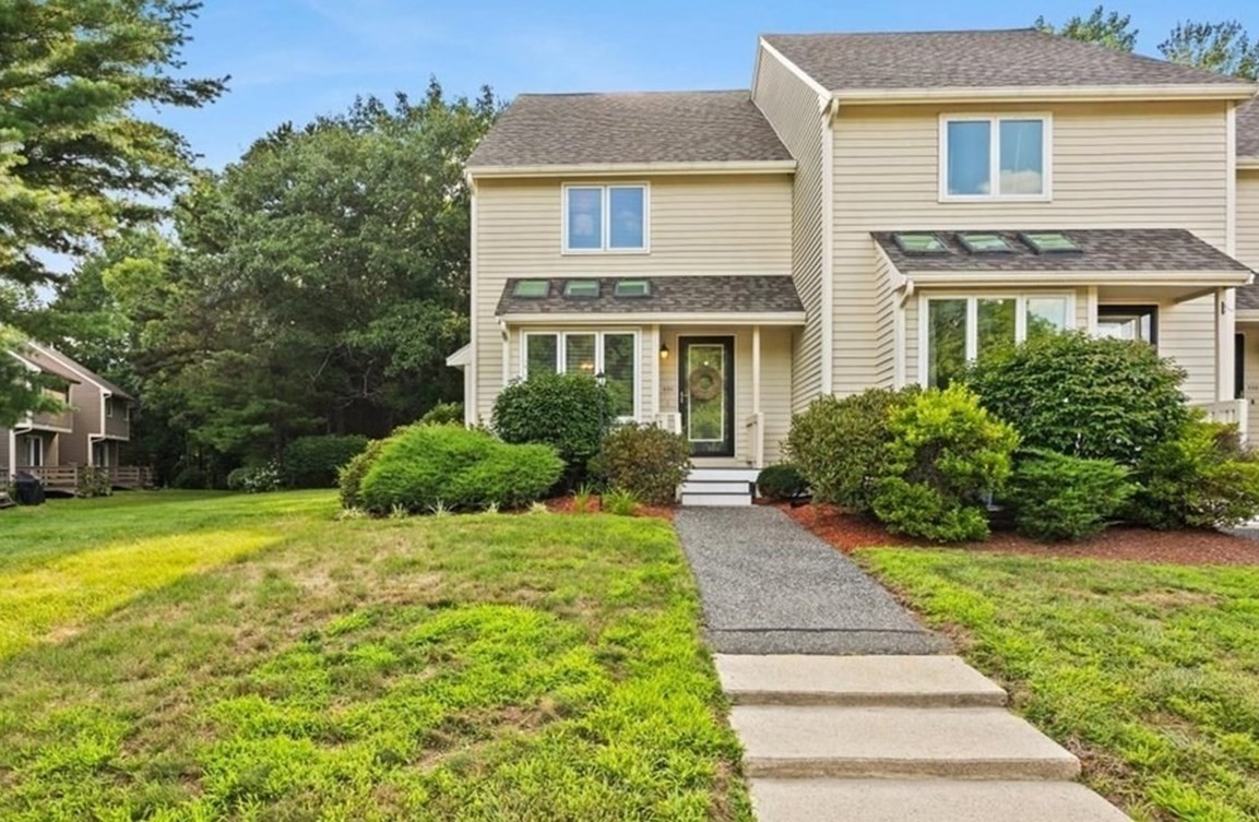 626 Maple Brook Rd Unit 626, Bellingham, MA 02019