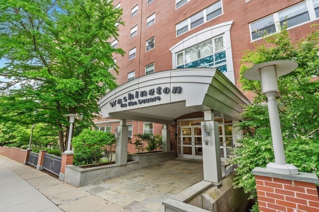 1600 Beacon St Unit 902, Brookline, MA 02446