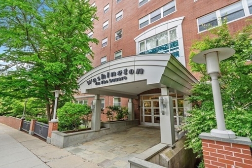 1600 Beacon St, Apt 902