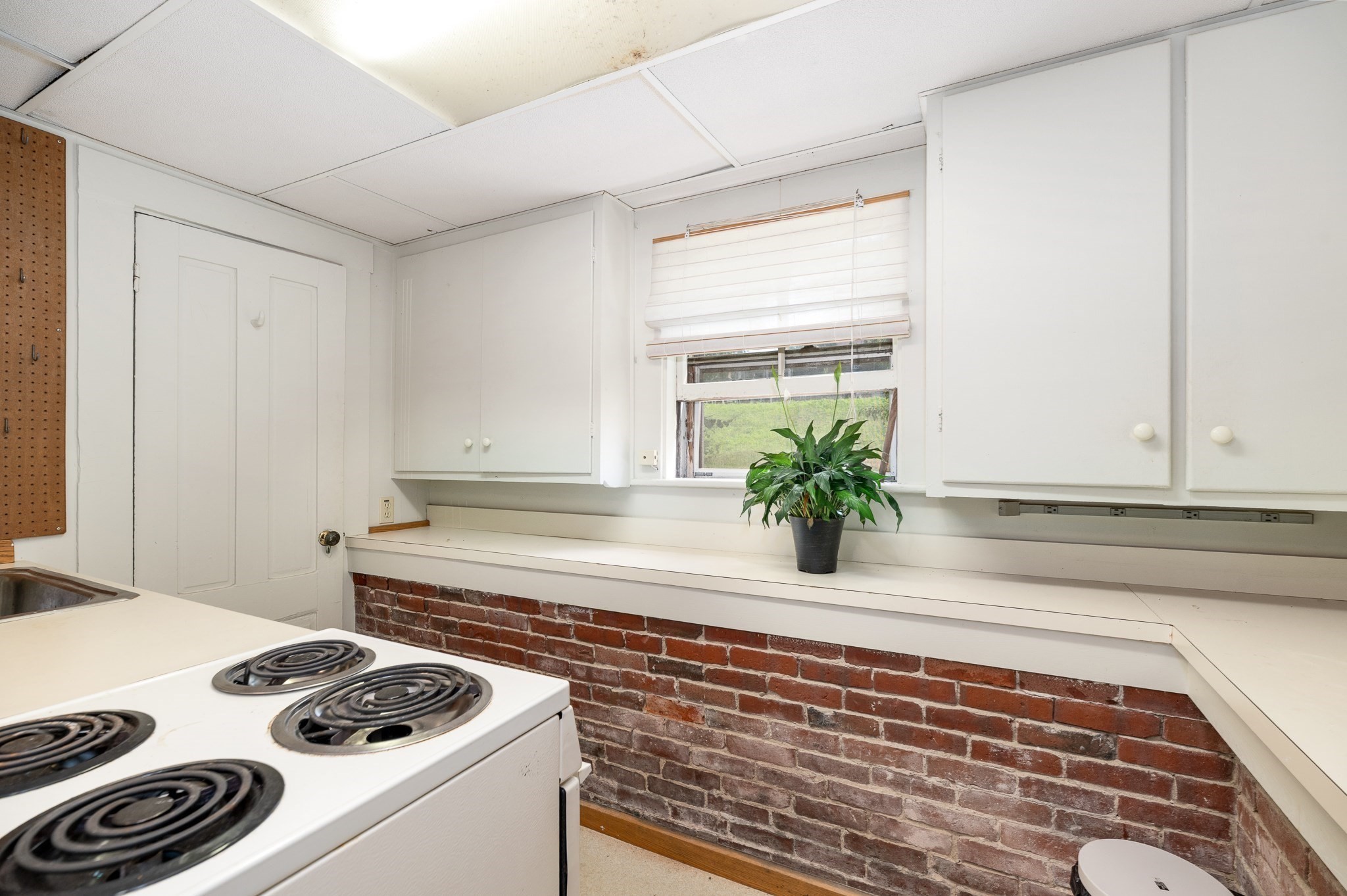 32 Blynman Avenue, Gloucester, MA 01930 - Image 38