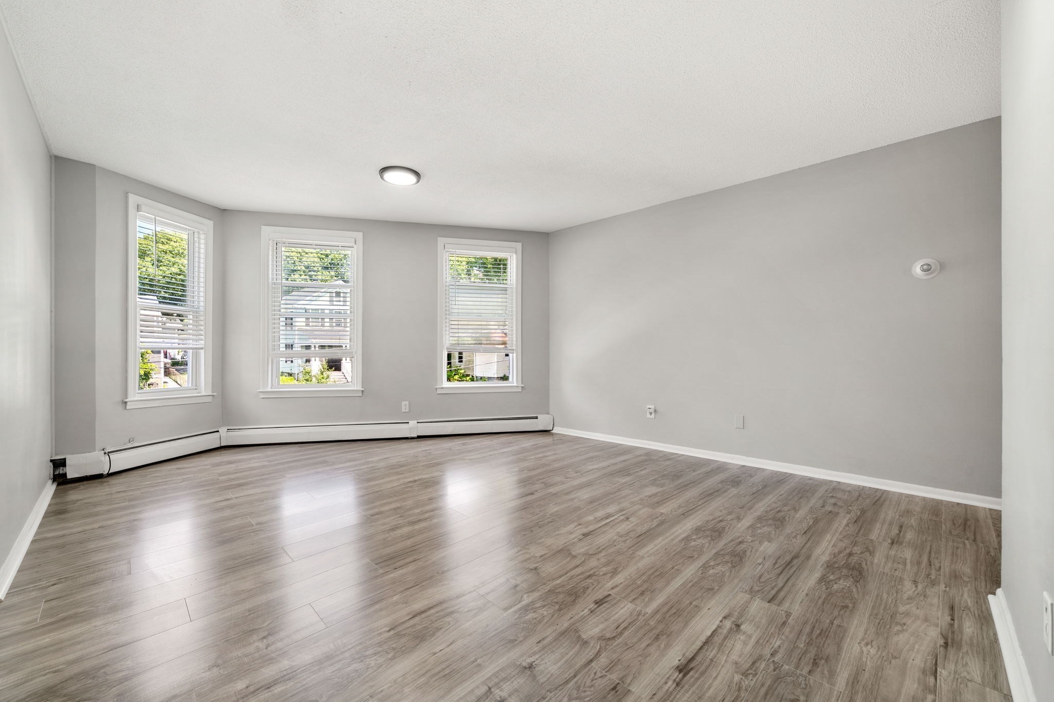 35 Pond St, Hyde Park, Boston, MA 02136 - Image 10