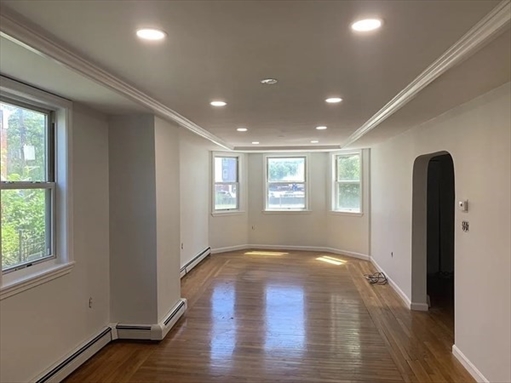 26 Frankfort St., Apt 1