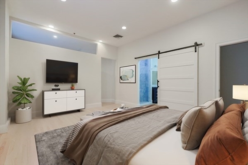 515 centre, Apt 2