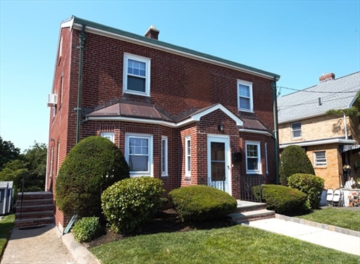 230 Orient Ave, Apt 1