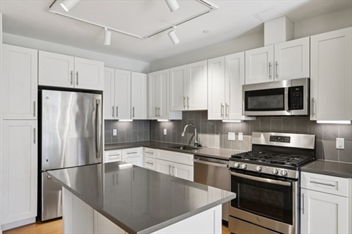 77 New, Apt 102-H