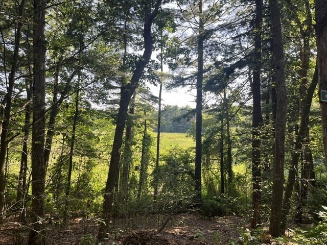 162 Haverhill Rd, Topsfield, MA 01983