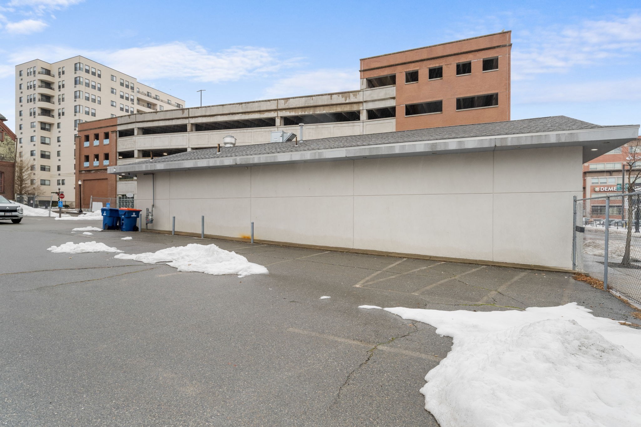 289 Acushnet Ave, New Bedford, MA 02740 - Image 9