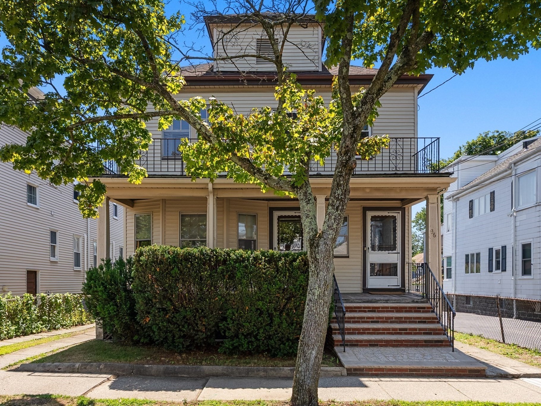 34 Thorndike Street, Arlington, MA 02474