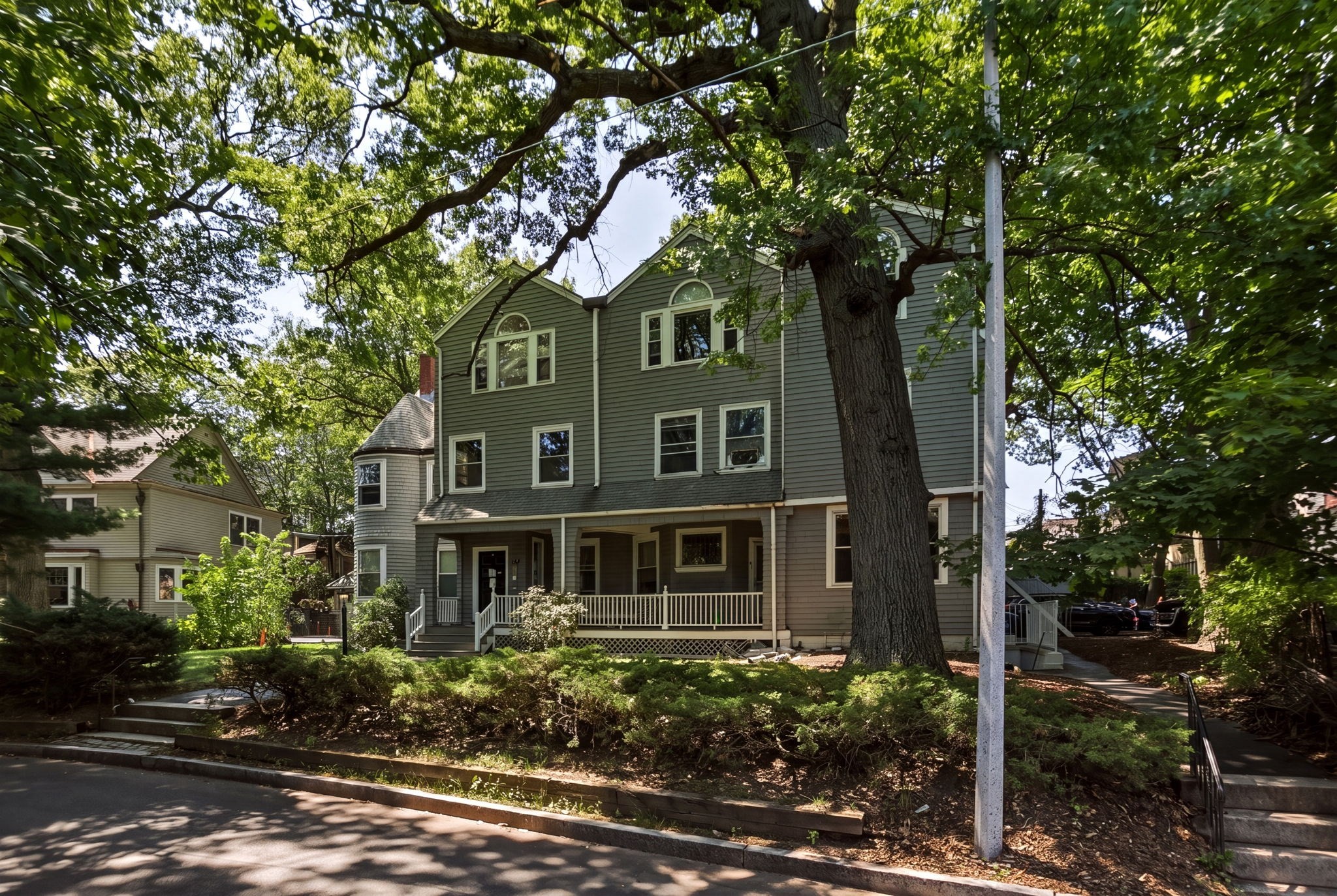 127 Kilsyth Rd Unit 3, Boston College, Boston, MA 02135