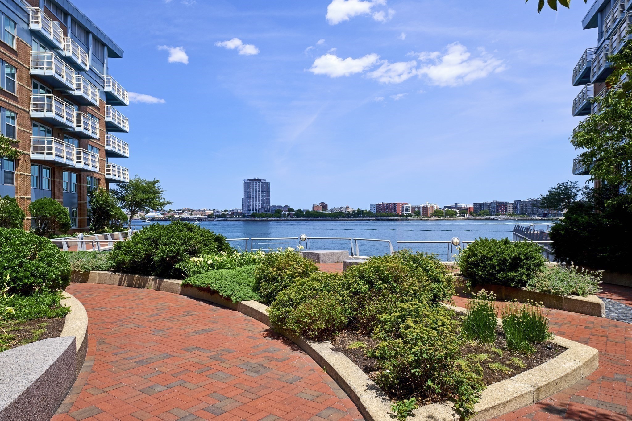 3 Battery Wharf Unit 3505, North End, Boston, MA 02109