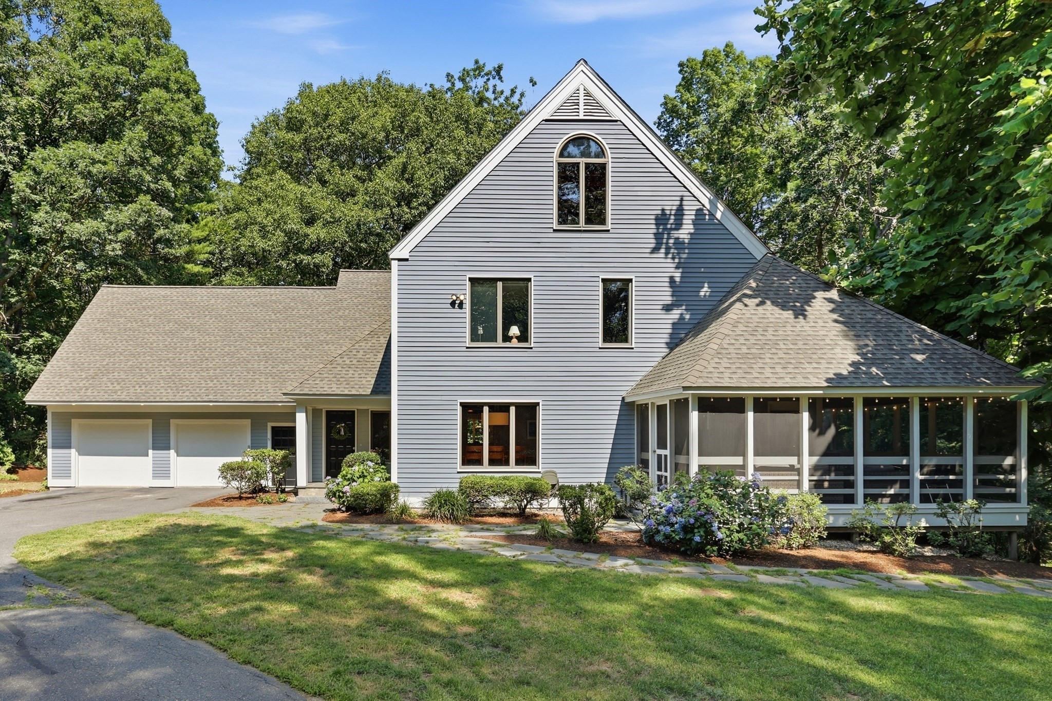 15 Larch Road, Acton, MA 01720