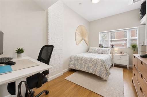 28 Cooper St, Apt 1