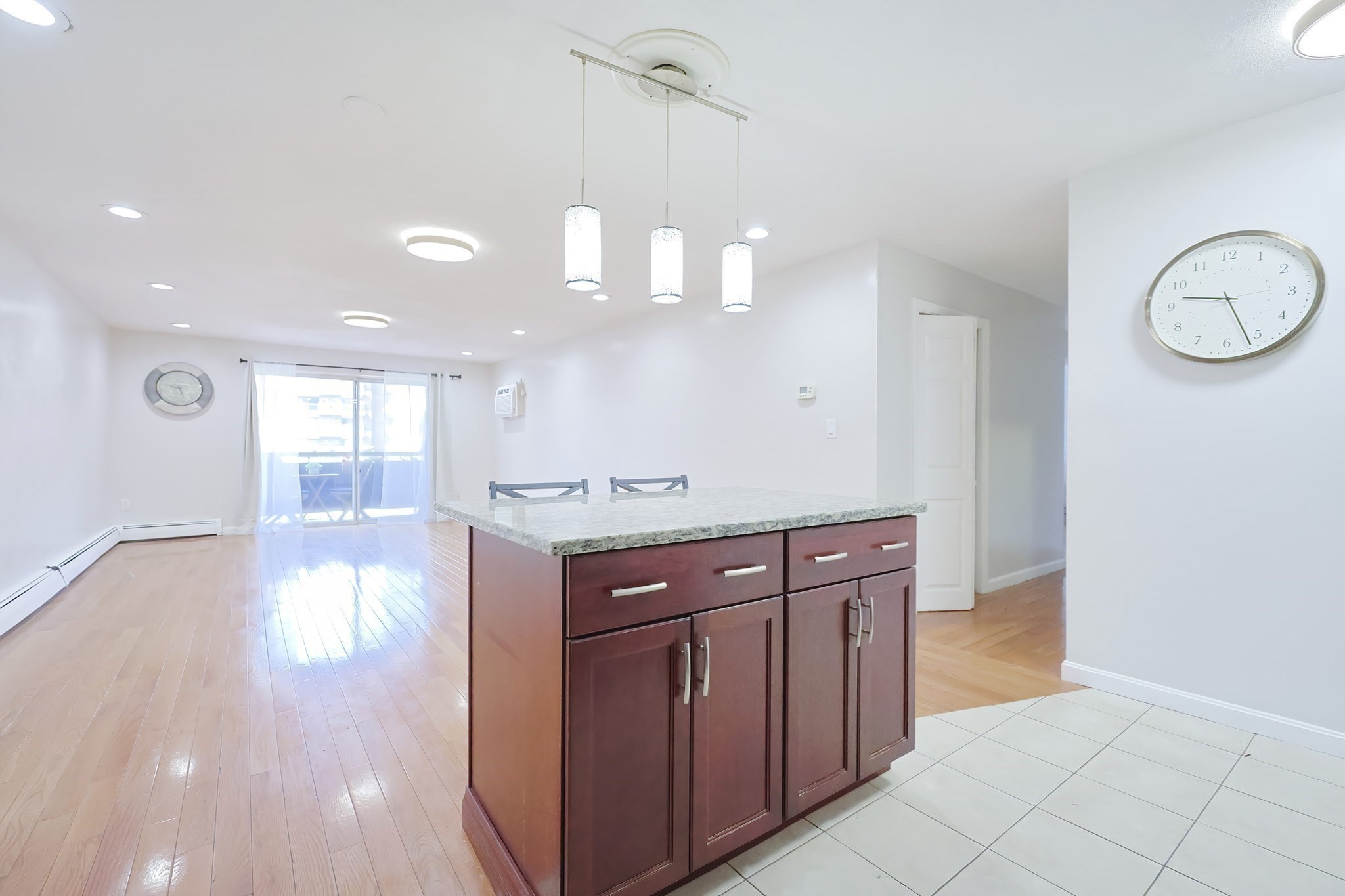 32 Whites Unit E212, Watertown, MA 02472 - Image 2