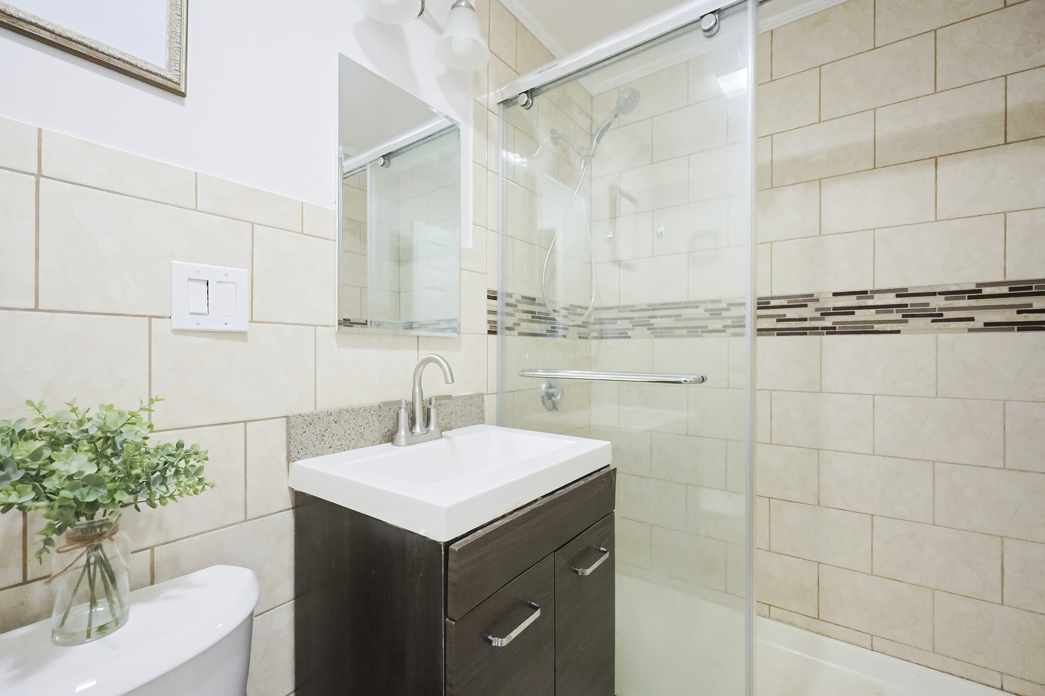 32 Whites Unit E212, Watertown, MA 02472 - Image 15