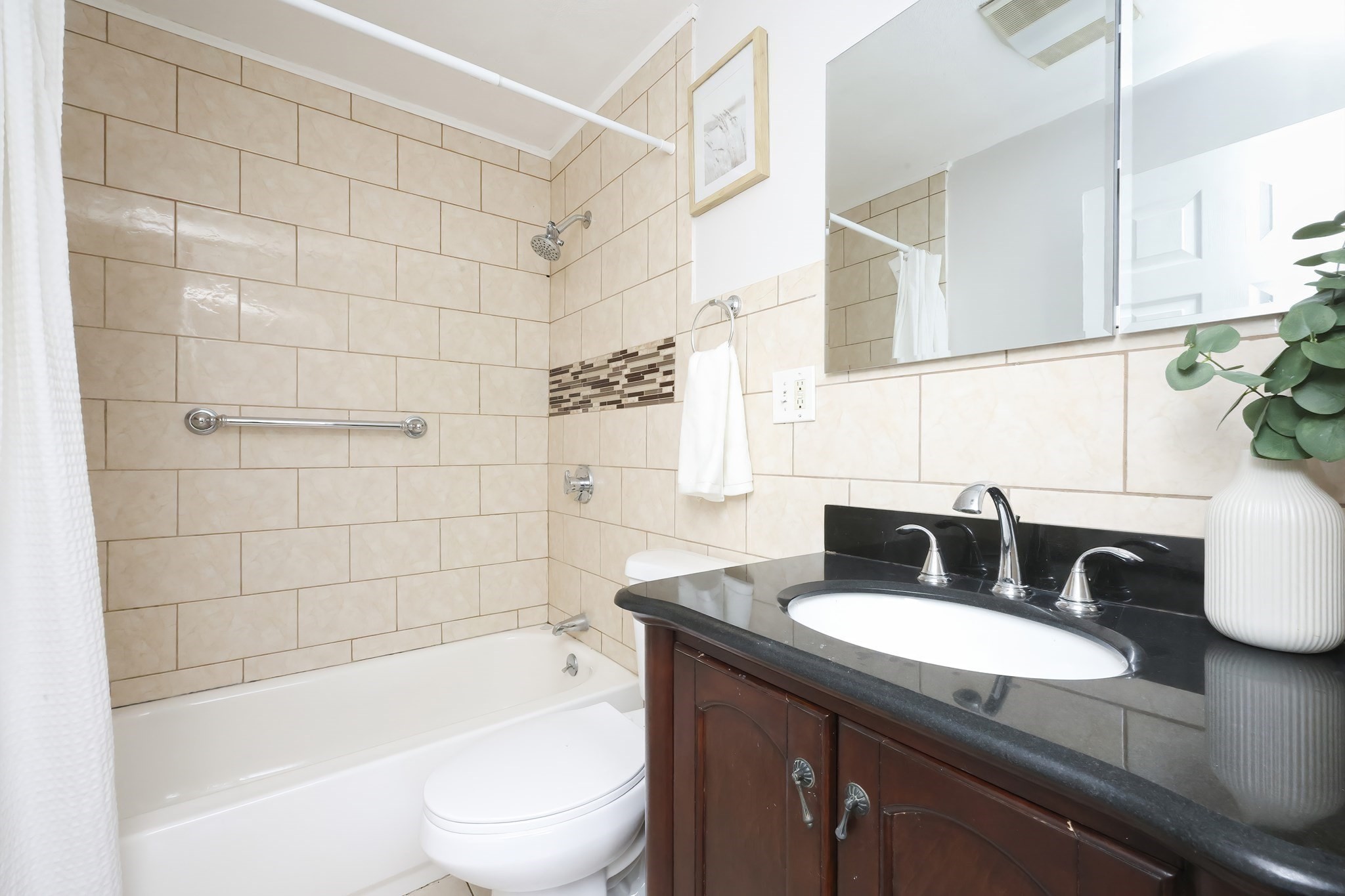 32 Whites Unit E212, Watertown, MA 02472 - Image 20
