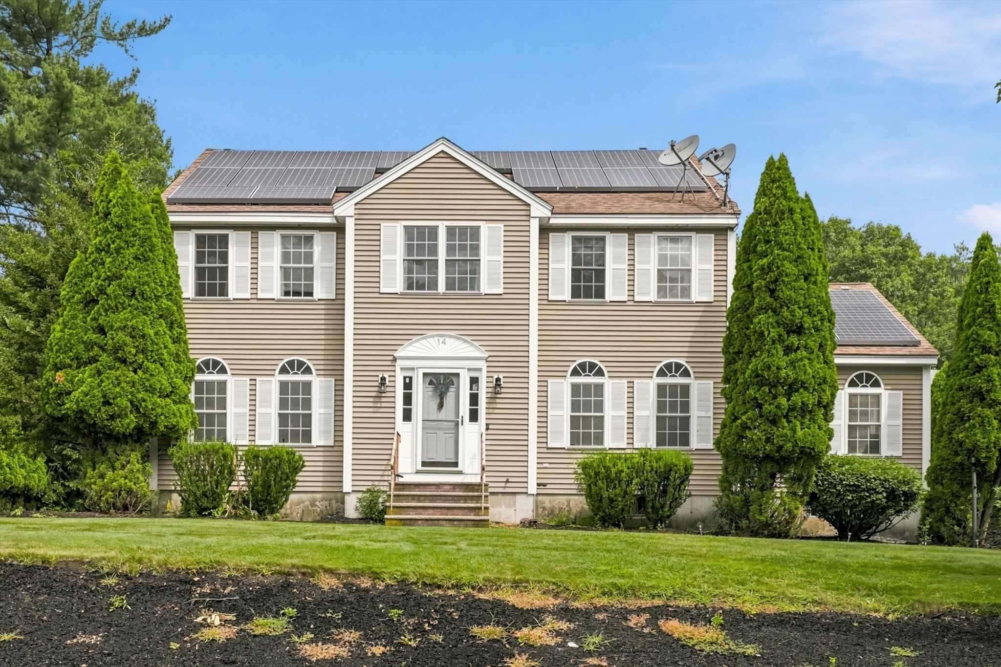 14 Bartlett Road, Methuen, MA 01844