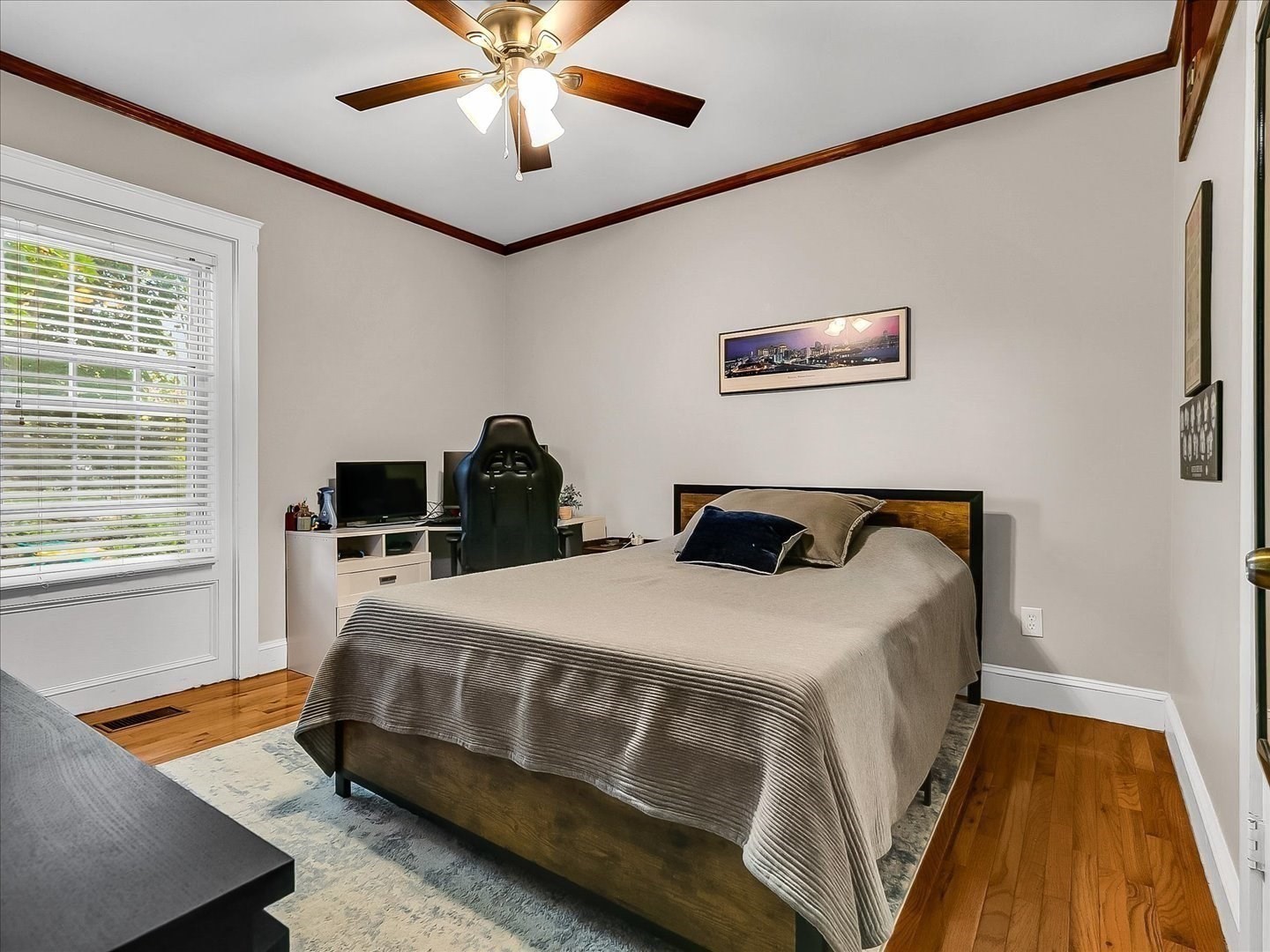 2 Lexington St, Woburn, MA 01801 - Image 15
