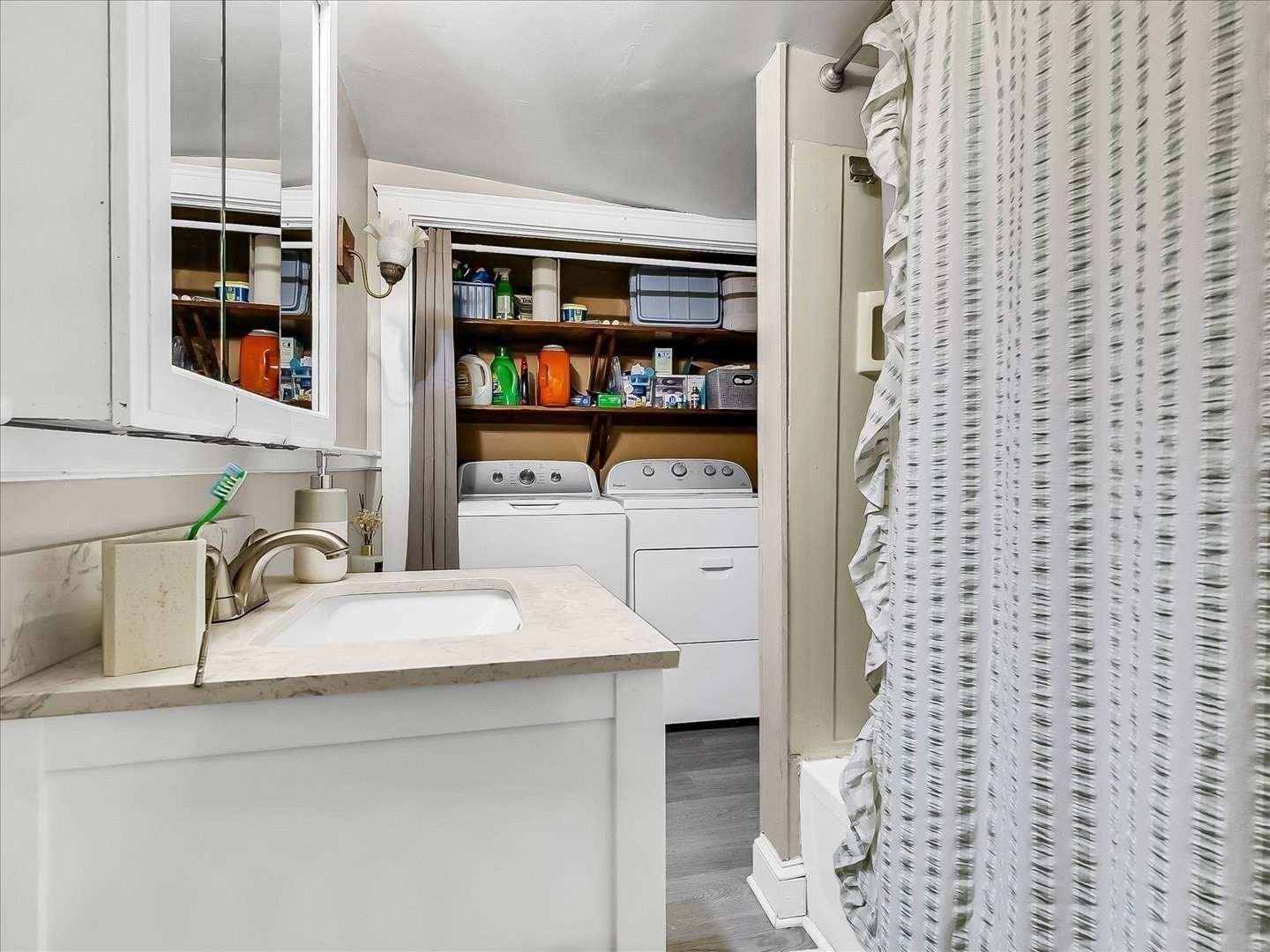 2 Lexington St, Woburn, MA 01801 - Image 17