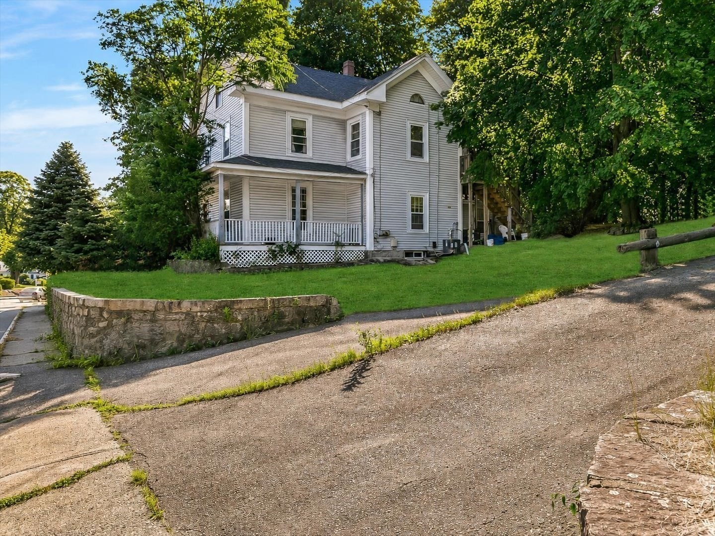 2 Lexington St, Woburn, MA 01801 - Image 19