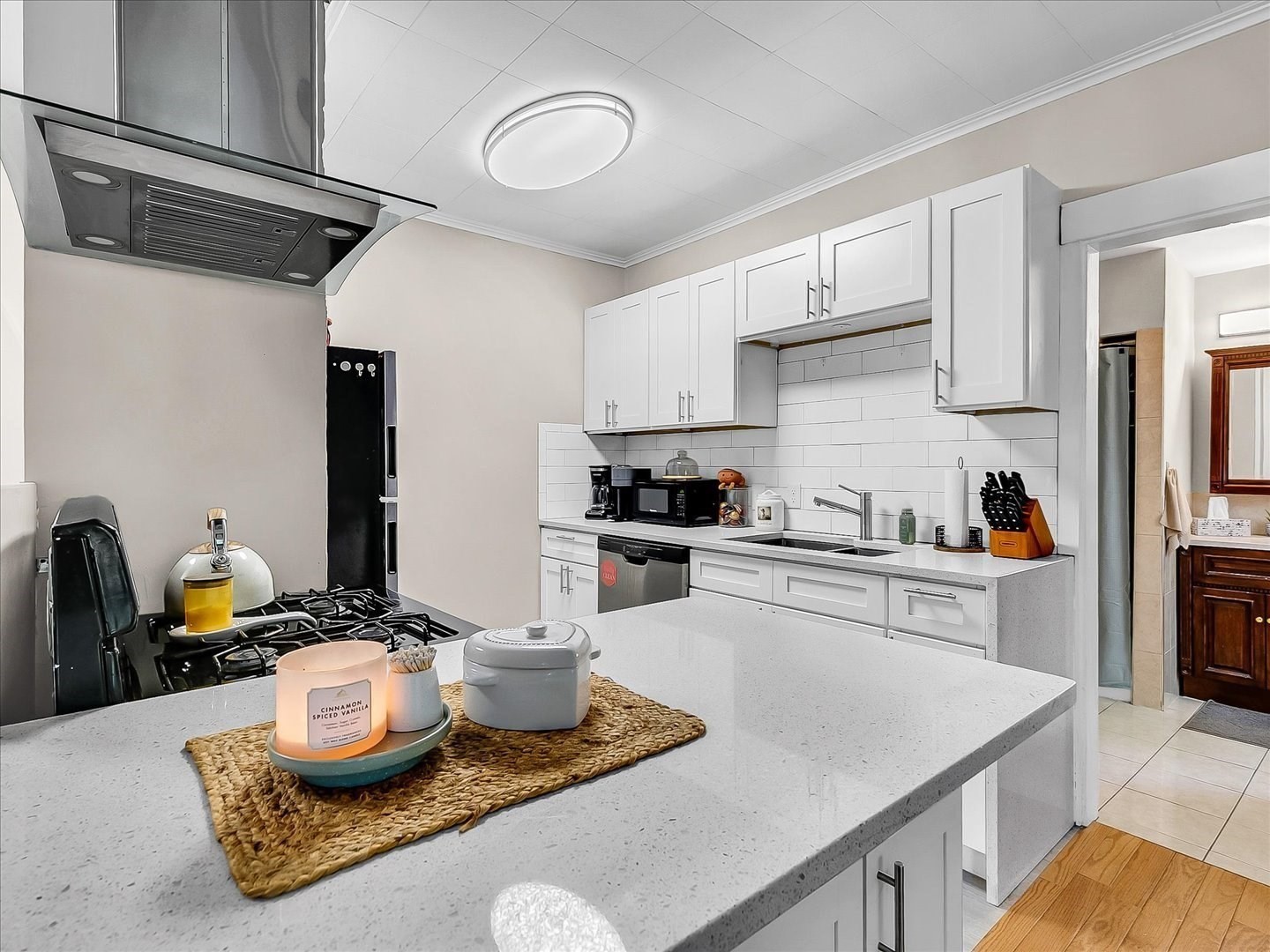 2 Lexington St, Woburn, MA 01801 - Image 20