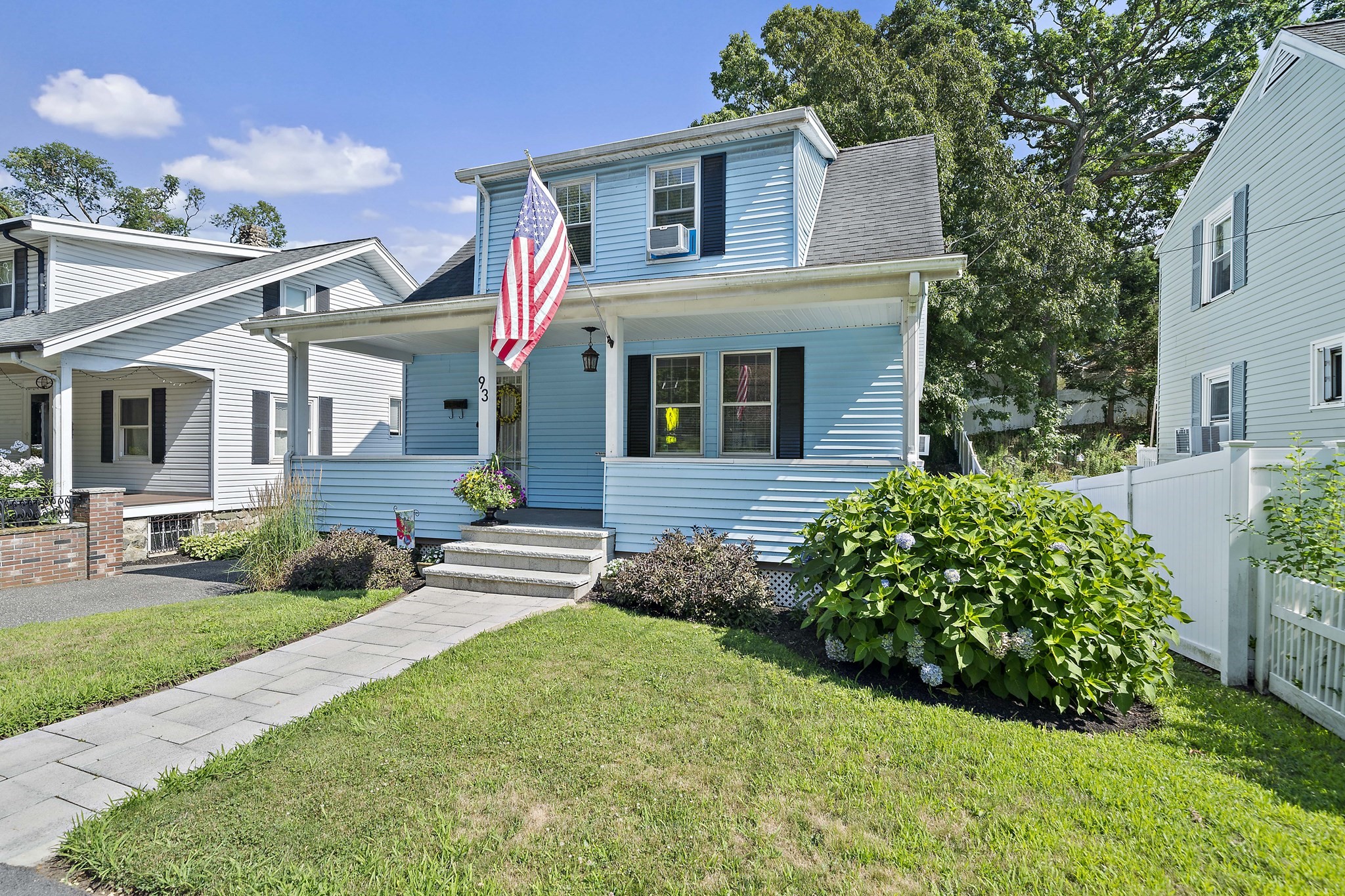 93 Elm St, Medford, MA 02155