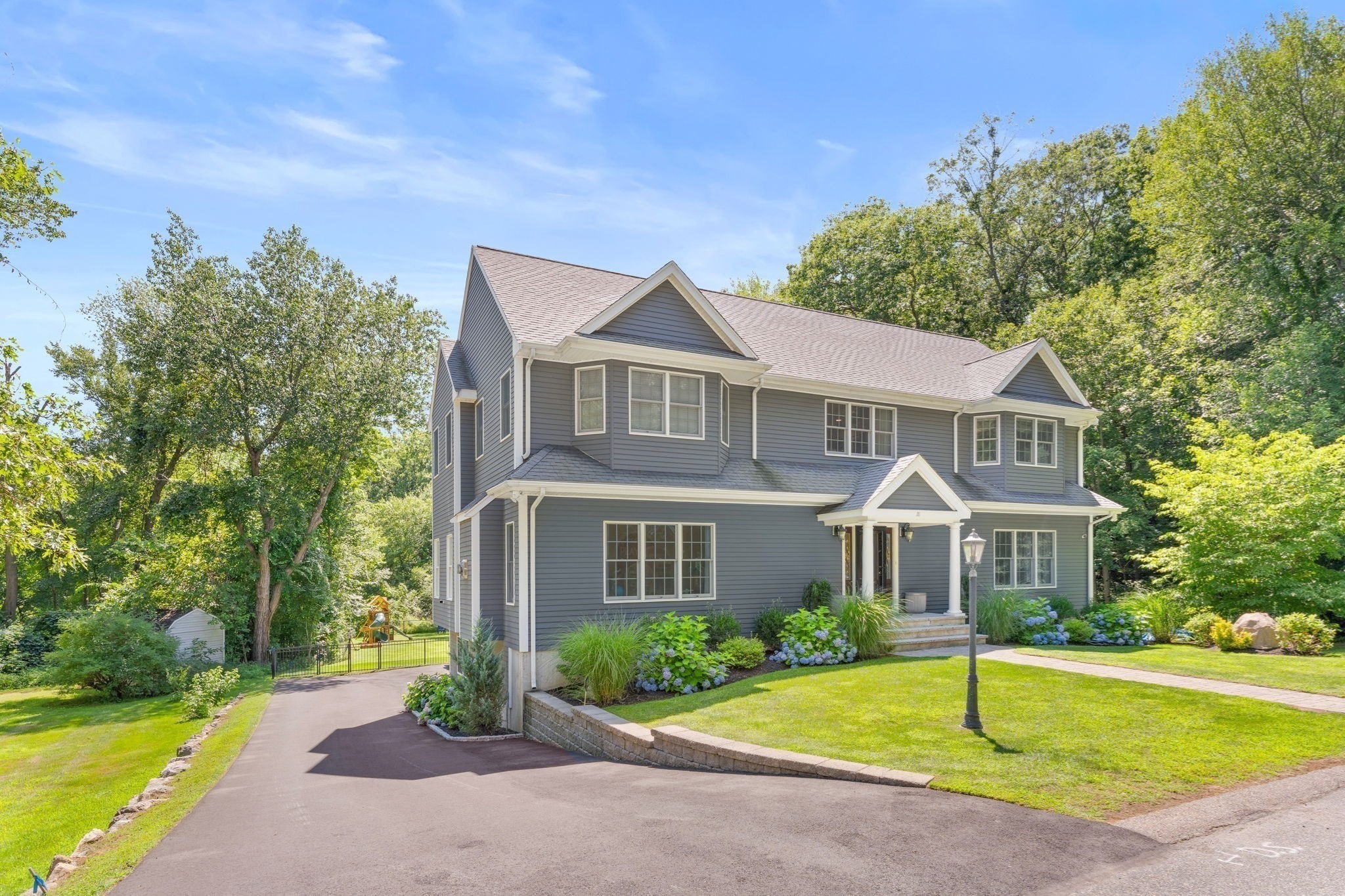 18 Crystal Hill Ter, Westwood, MA 02090