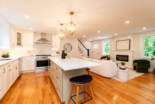 22 Bellevue St, Apt 2