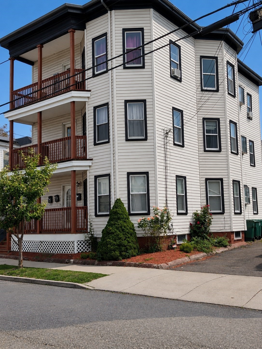 101 Eutaw Ave, Lynn, MA 01902